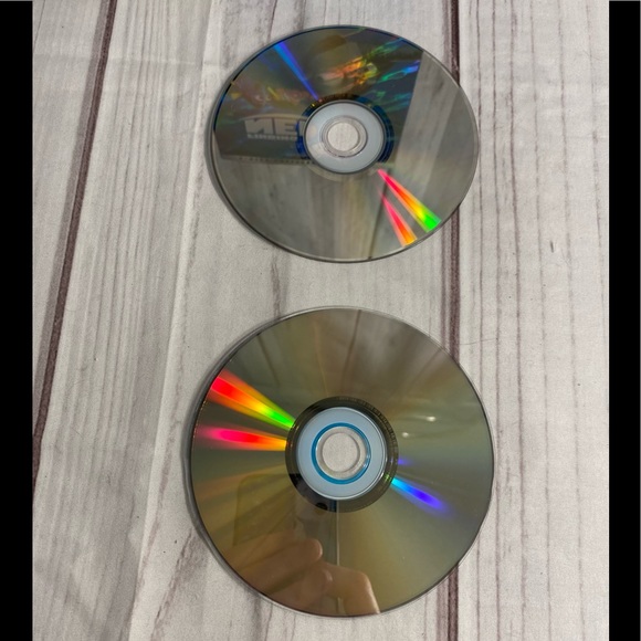 Disney•Pixar Finding Nemo DVD - Picture 7 of 10